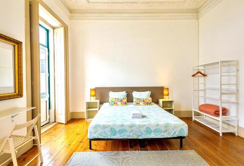 اتاق لوکس, Ambiente Hostel