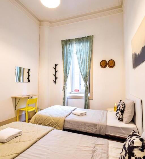 اتاق اکونومی, Ambiente Hostel