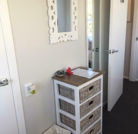 חדר סטנדרט נוף לים, Kiwi House Waiheke