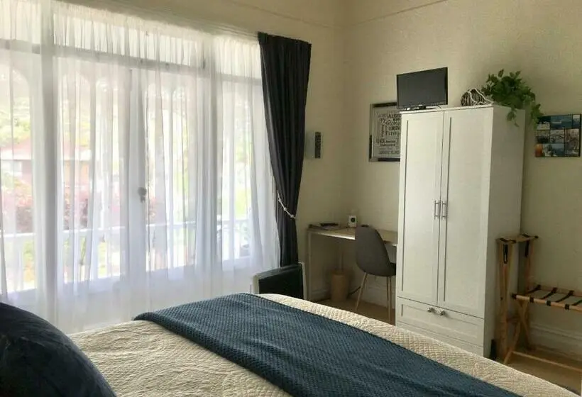キングサイズベッドのスタンダードルーム, Chelsea House Bed & Breakfast