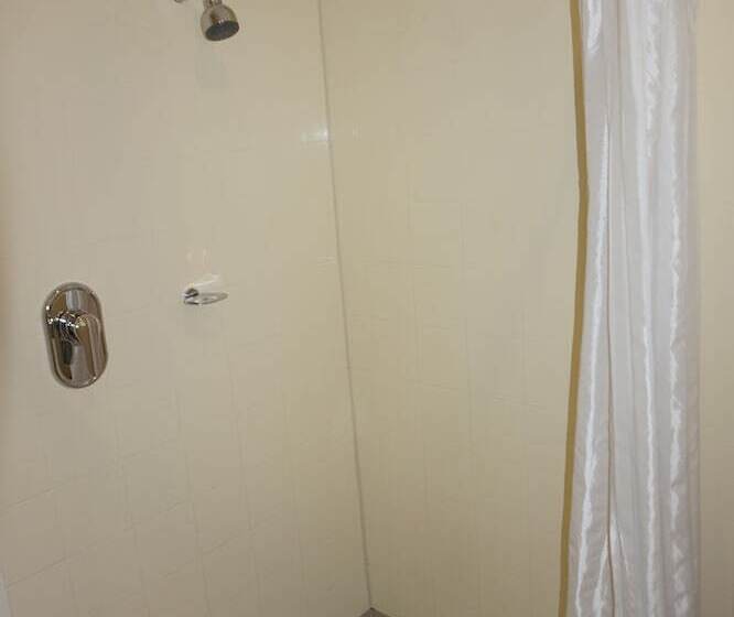 דירת דלוקס 2 חדרי שינה, Geraldine Motels