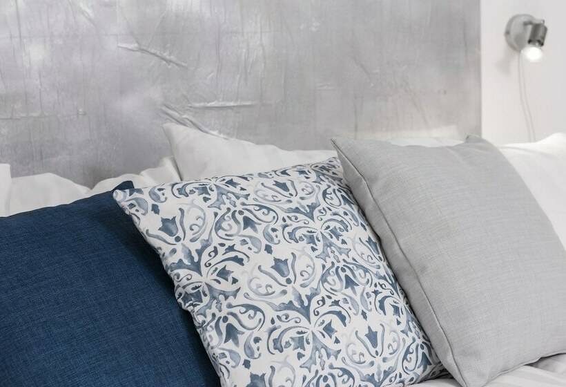 اتاق استاندارد یک نفره, L Stenugnen