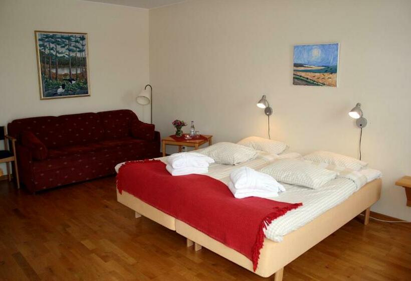 Camera Quadrupla Standard, örums Nygård Gårdshotell