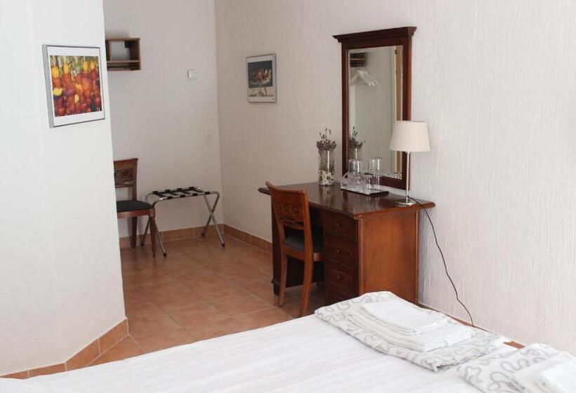 Номер Стандарт, Skivarps Gästgivaregård