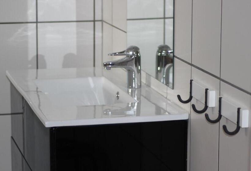 Семейный Номер, Skivarps Gästgivaregård