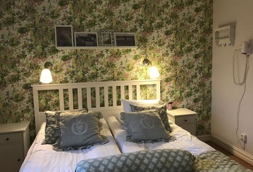 Номер Стандарт, Skivarps Gästgivaregård