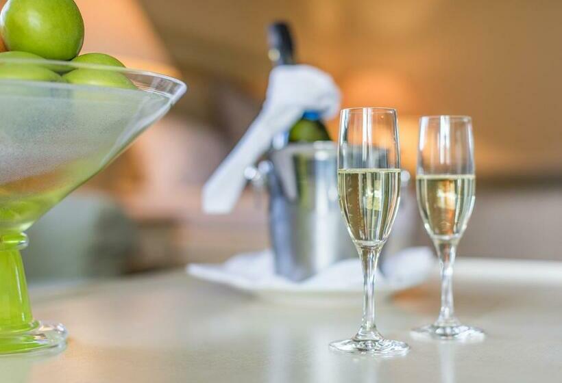 Люкс Повышенной Комфортности, Stufvenäs Gästgifveri