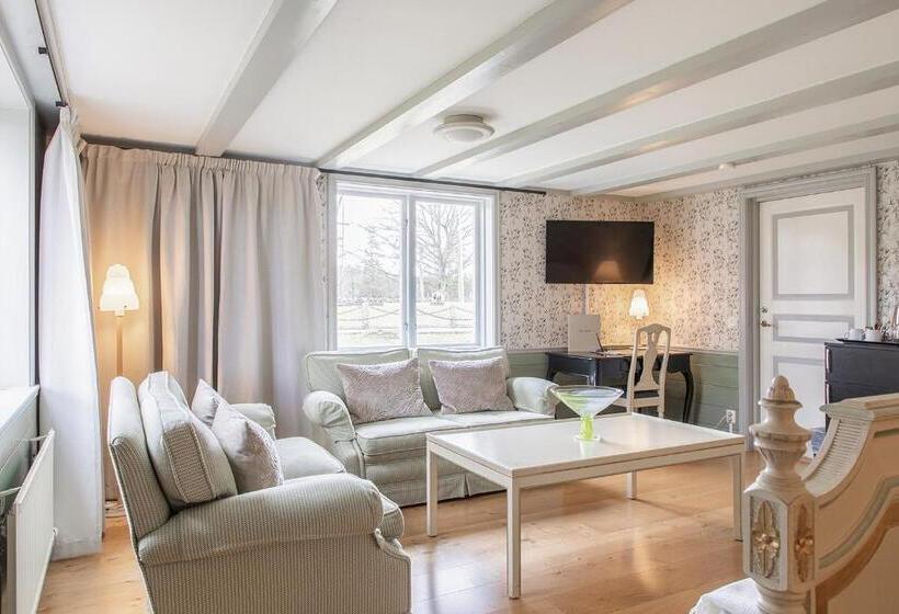 Люкс Повышенной Комфортности, Stufvenäs Gästgifveri