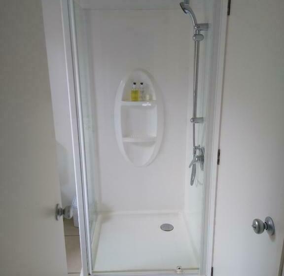 کلبه ییلاقی, Kerigold Secluded Chalets Motel