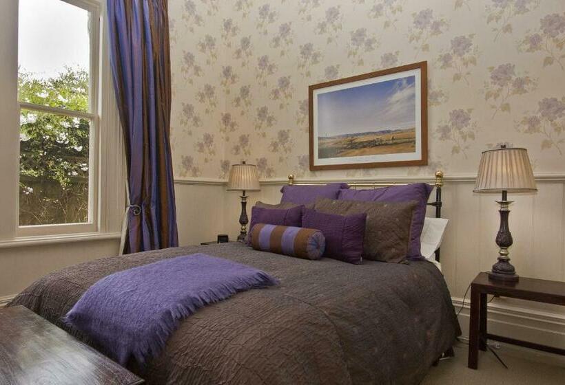 اتاق استاندارد, Lilac Rose Boutique Bed And Breakfast