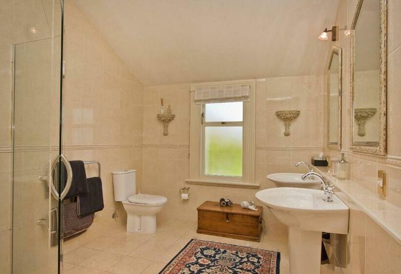اتاق استاندارد با چشم‌انداز باغ, Lilac Rose Boutique Bed And Breakfast