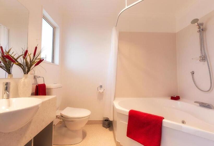 Студия Стандарт, Mohua Motels