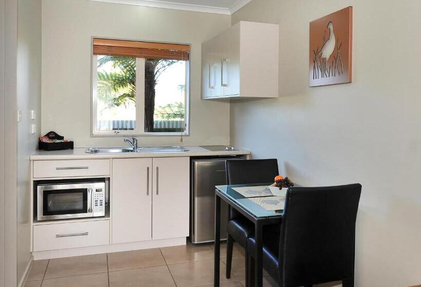 キングサイドベッドのスタンダードワンルーム, Mohua Motels