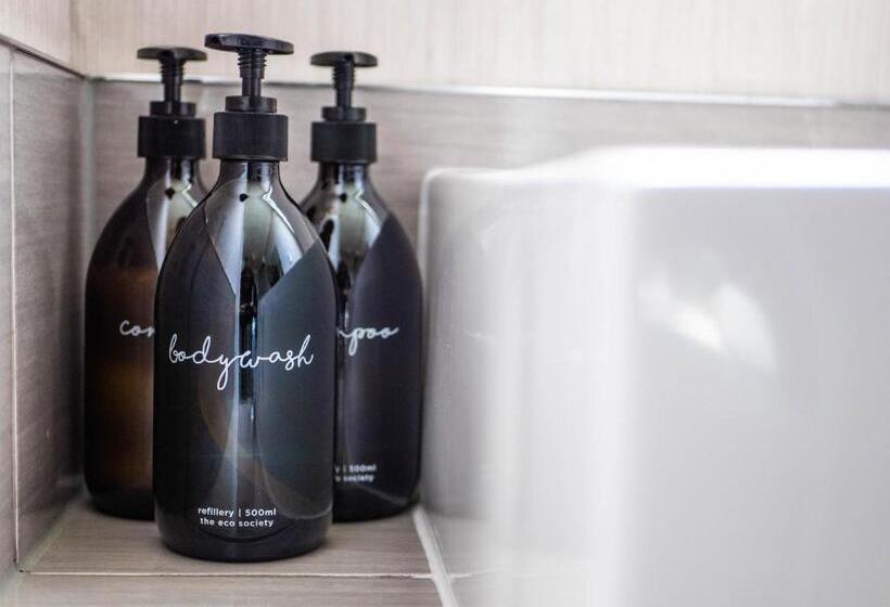 침실 2개 수피리어 아파트, Clyde Central