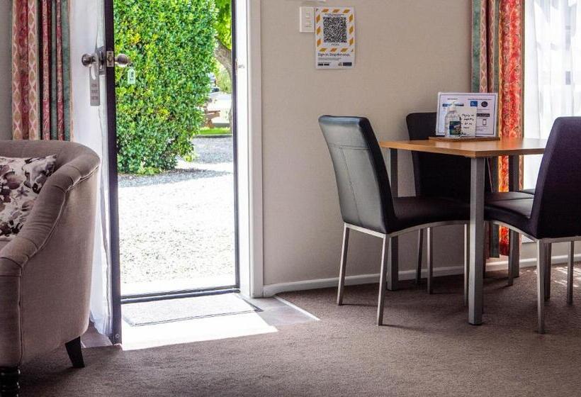 침실 2개 수피리어 아파트, Clyde Central