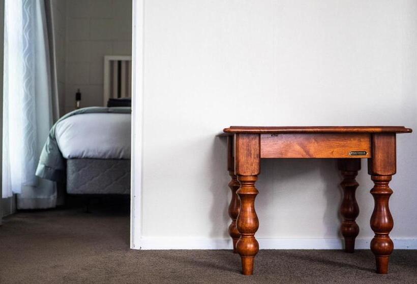 1 베드룸 패밀리 아파트, Clyde Central