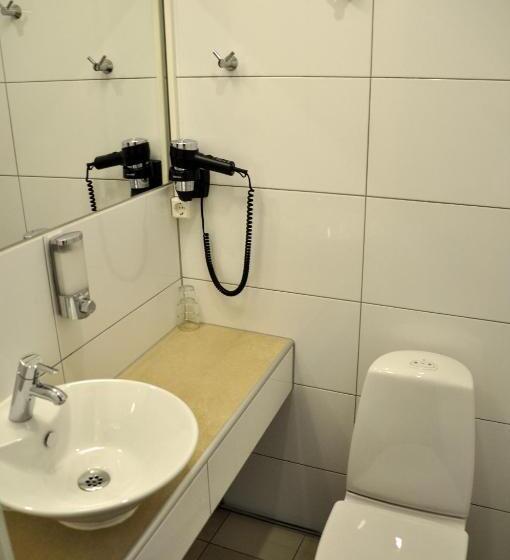 バス共有のスタンダードルーム, Ronneby Cityhotell