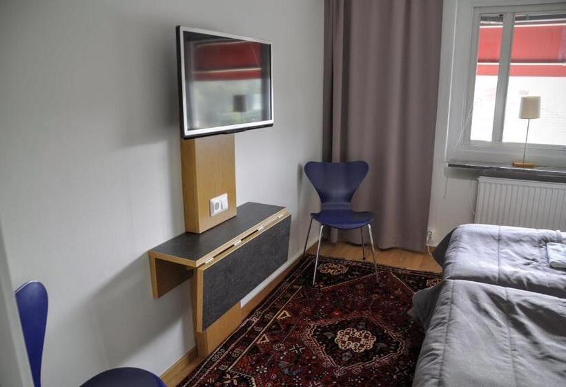 Семейный Номер, Ronneby Cityhotell
