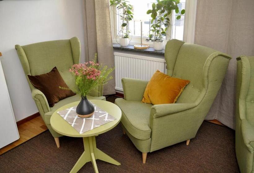 Семейный Номер, Ronneby Cityhotell