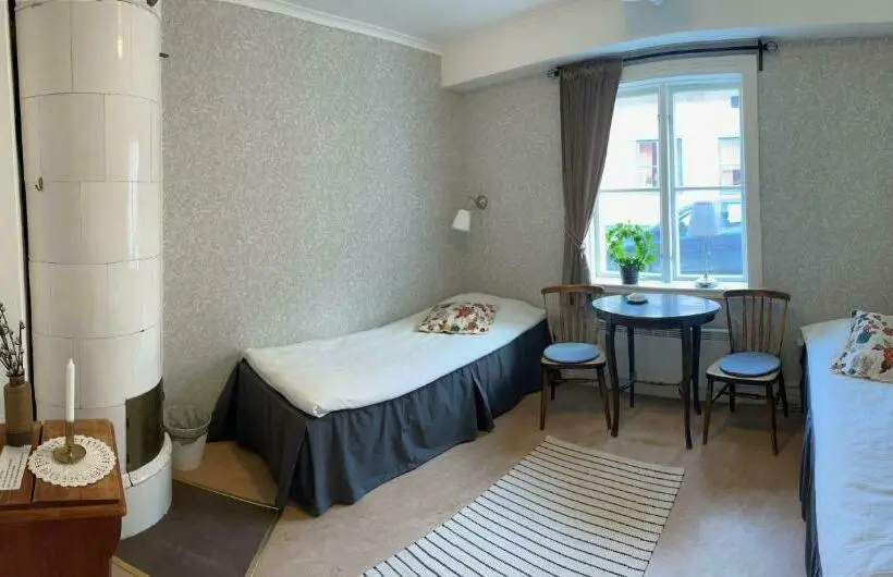 Standard-huone Jaettu Kylpyhuone, Stf Hostel Mariestad
