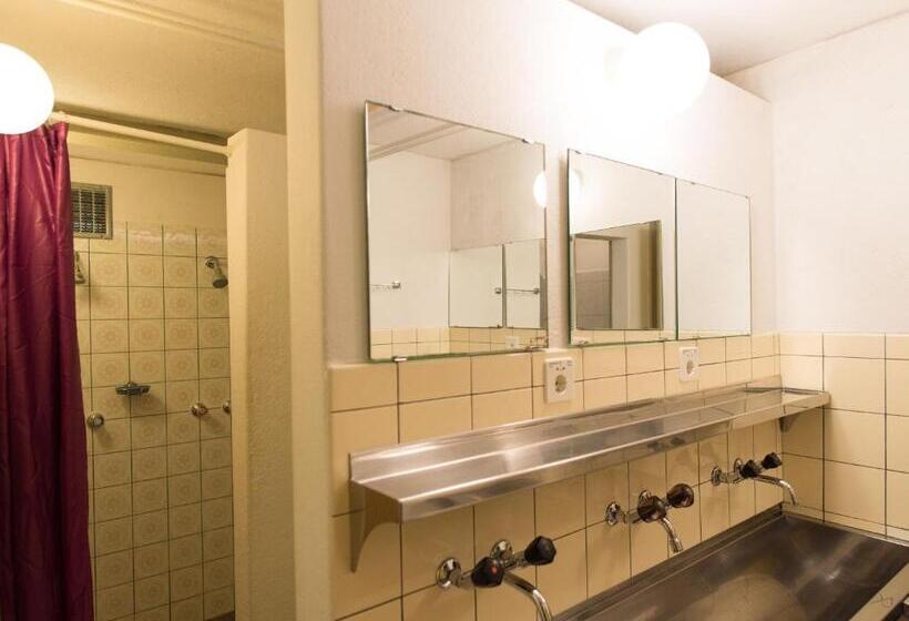 מיטה בחדר משותף, Gasthaus Pension Zum Turm