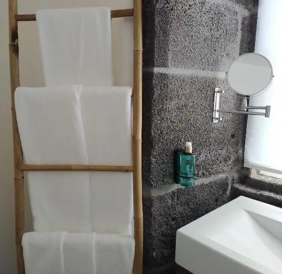 Standard Kolmen Hengen Huone, Azores Youth Hostels Pico