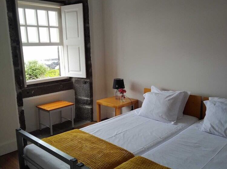غرفة قياسية حمام مشترك, Azores Youth Hostels   Pico