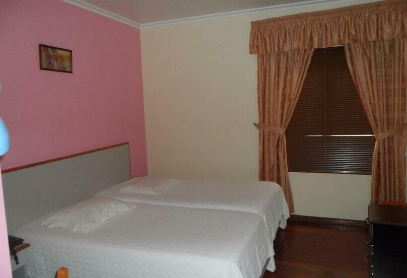 غرفة قياسية, Florinda