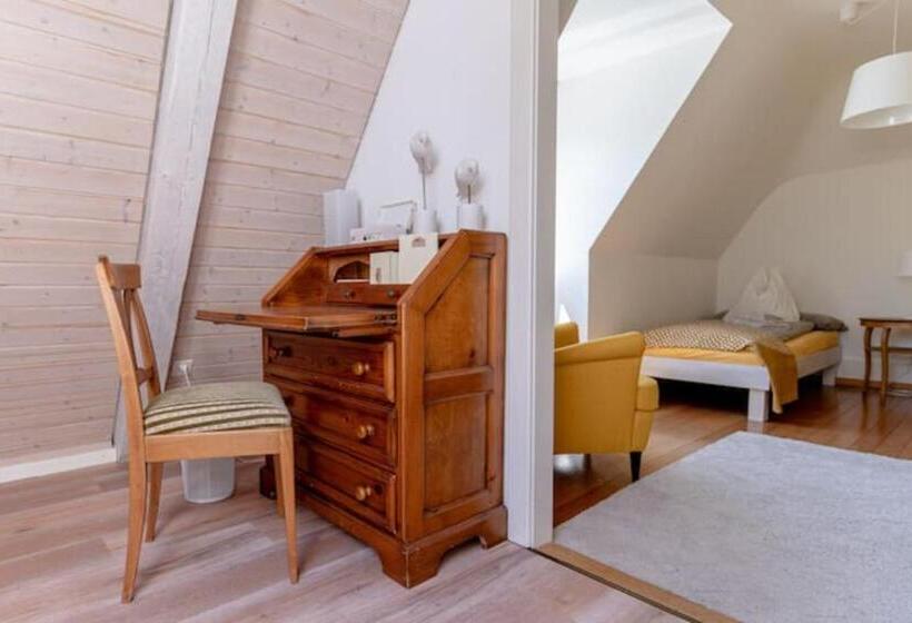 Трехместный Номер Стандарт Совместная Ванная, Gästehaus Sonne