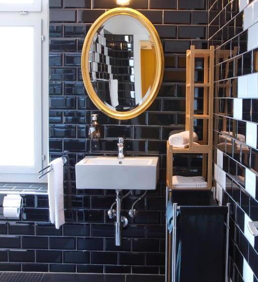 اتاق استاندارد چهارنفره با سرویس بهداشتی مشترک, Guesthouse Fürdich