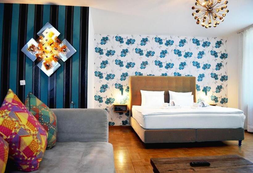 اتاق استاندارد چهارنفره با سرویس بهداشتی مشترک, Guesthouse Fürdich