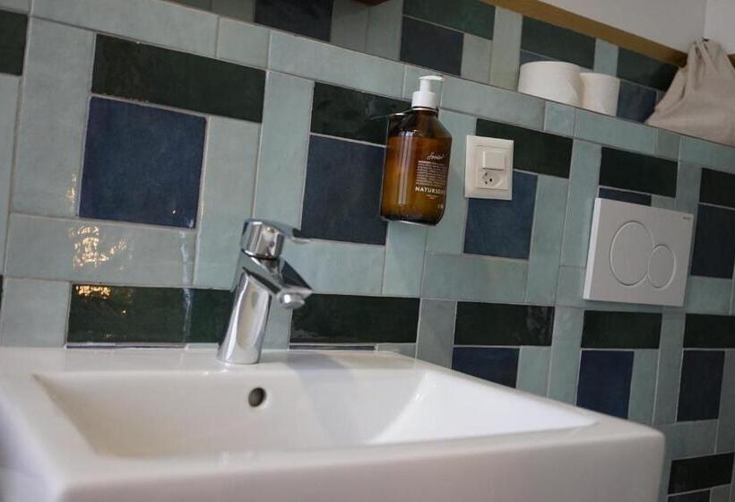 اتاق استاندارد, Guesthouse Fürdich