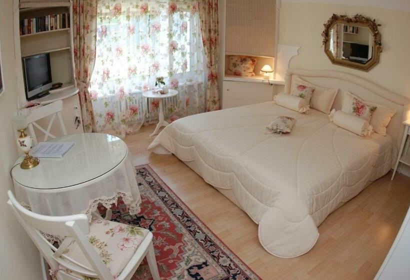 غرفة سوبيريور, Bed And Breakfast Im Röseligarten