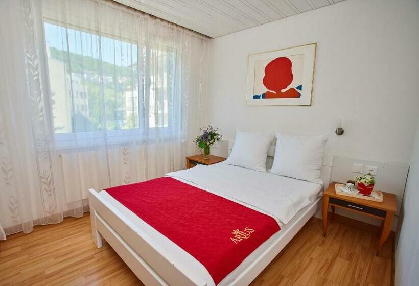 غرفة إقتصادية, La Balance Self Check In