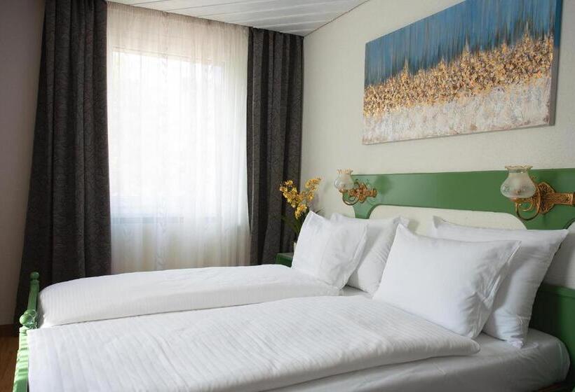 غرفة ديلوكس مزودة بشرفة, La Balance Self Check In