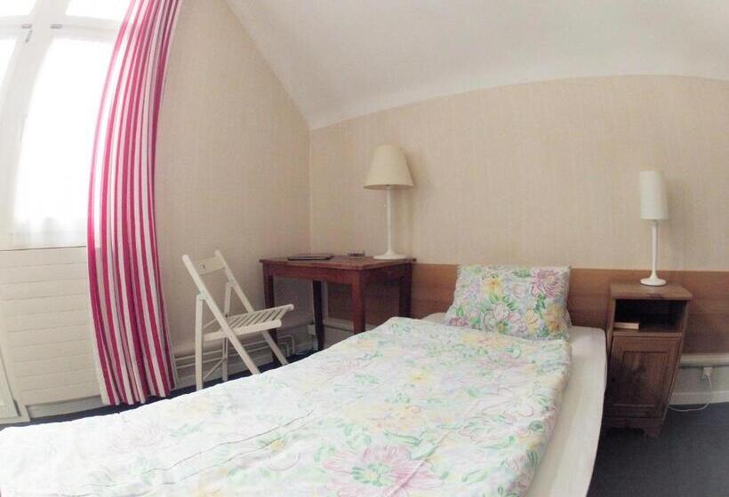 غرفة قياسية فردية حمام مشترك, Basicrooms