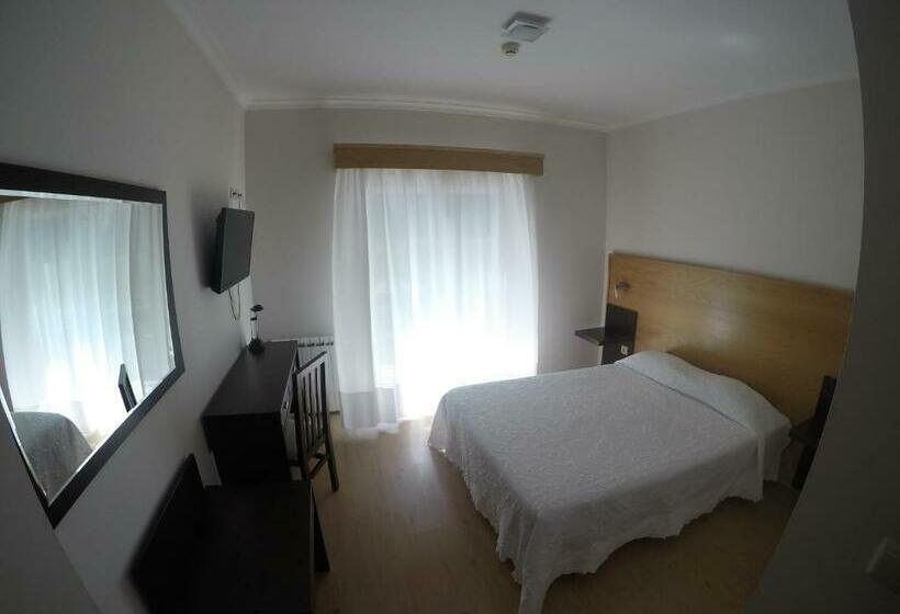 غرفة قياسية, Covilhã Jardim