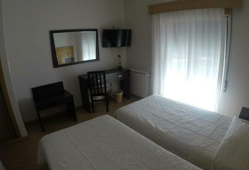 غرفة قياسية, Covilhã Jardim