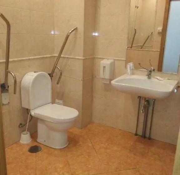 Standard-huone, Dom