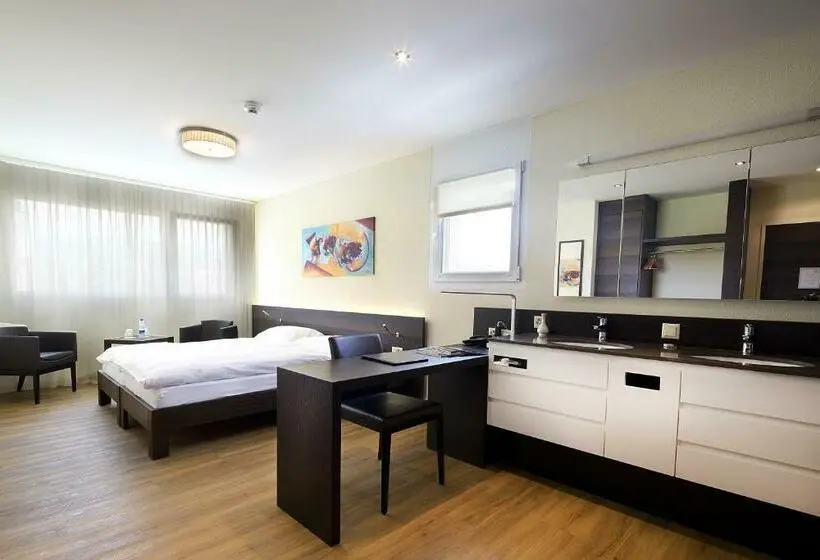 Standard-huone Parveke, Glanis
