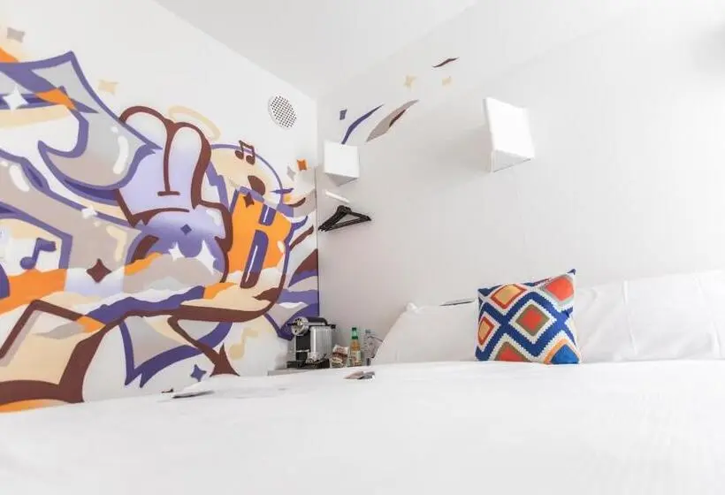 Standard-huone, Ibis Styles Lausanne Center Mad House