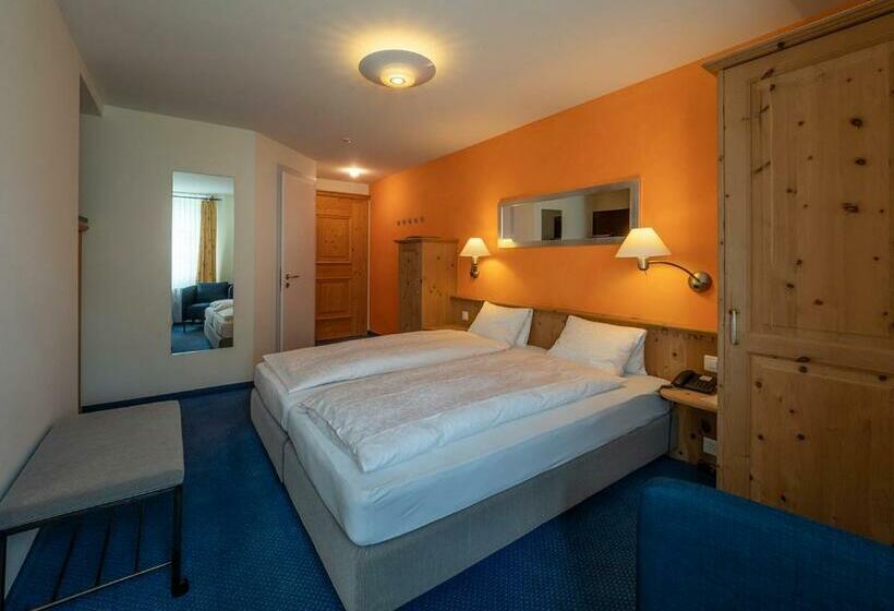 חדר סטנדרט, Maria