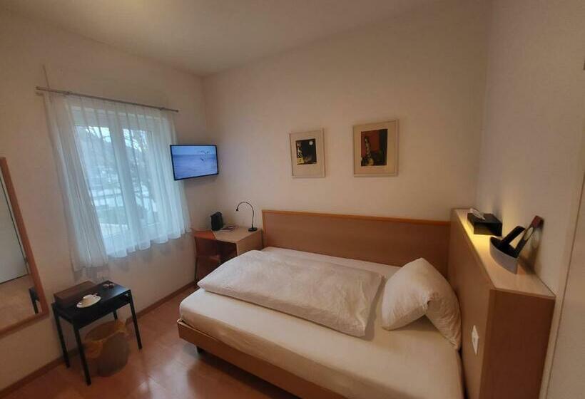 스탠다드 싱글 룸, Restaurant Eyholz