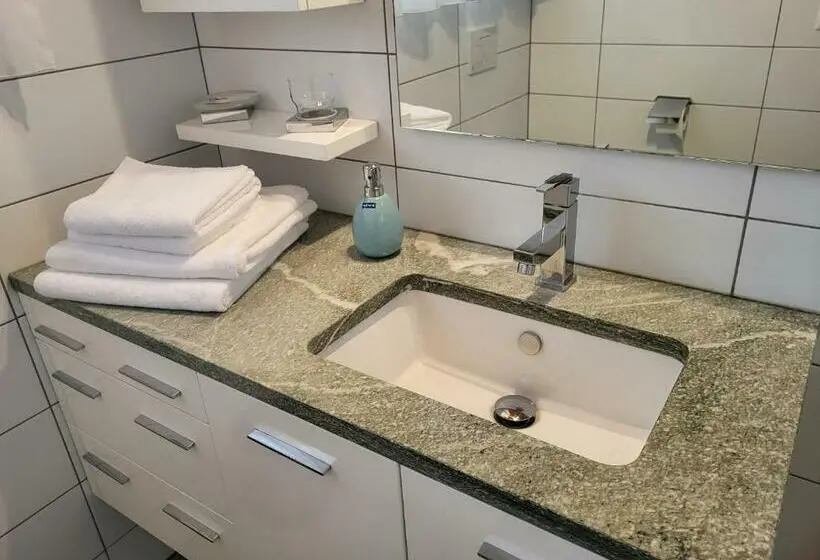 Superior Room, Restaurant Eyholz