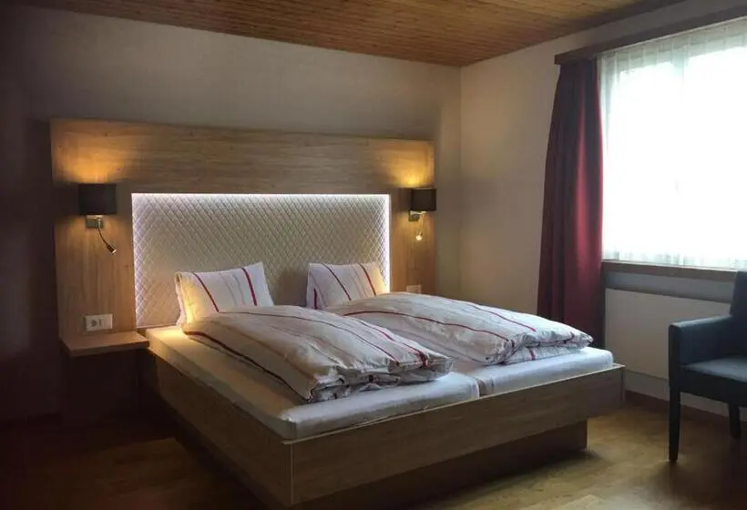 Standard-huone, Schützenhaus
