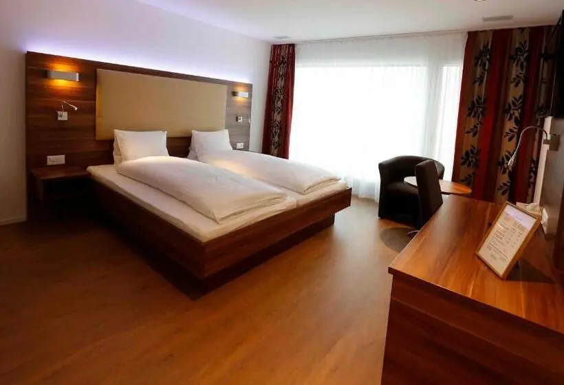 Comfort Yhden Hengen Huone, Schützenhaus