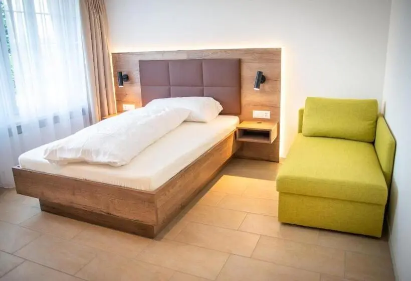 Comfort Yhden Hengen Huone, Schützenhaus