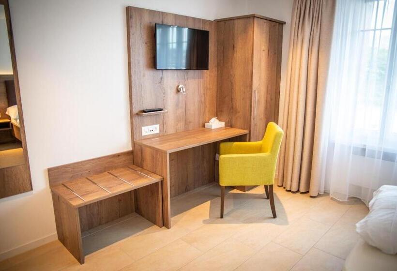 コンフォートシングルルーム, Schützenhaus