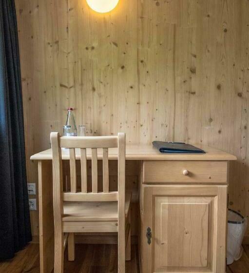 غرفة قياسية, Steinbock Vals