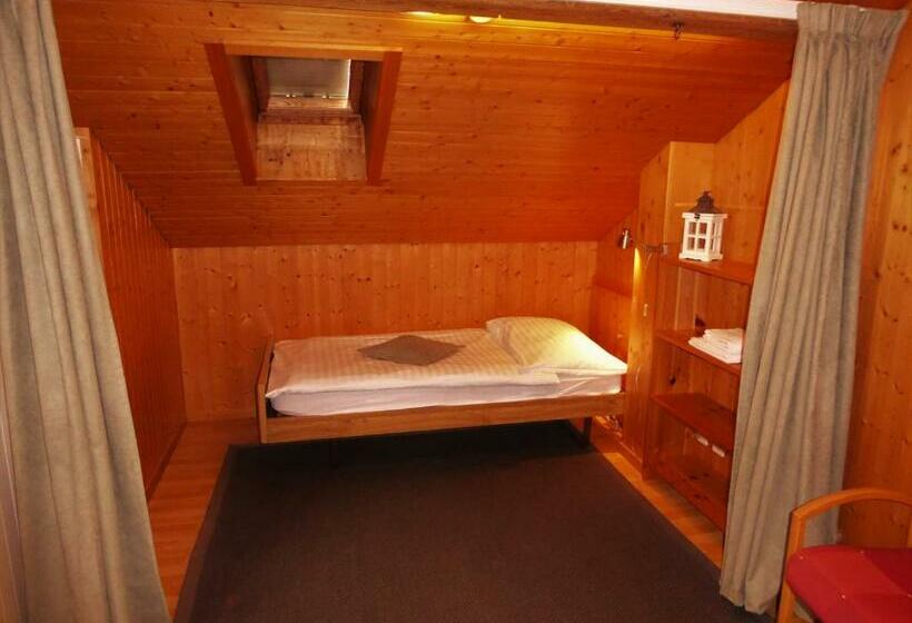 带1个卧室的公寓, Tell And Apartments